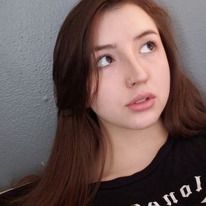 Meet your Posher, Alicen